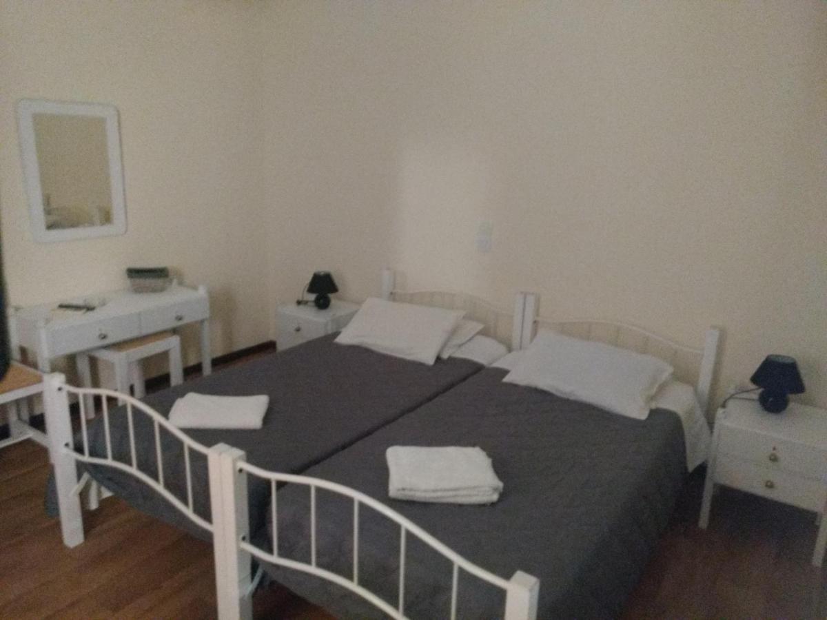 Hotel Διεθνές Захаро Экстерьер фото